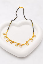 Load image into Gallery viewer, Diamond-Cut Square Mangalsutra
