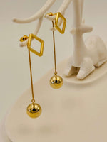 Load image into Gallery viewer, Ruvique Golden Orbit Drop Earings