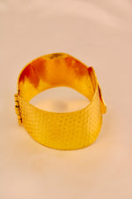 Load image into Gallery viewer, Golden Dotted Overlap Wide Cuff