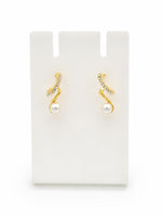 Load image into Gallery viewer, Ruvique Pearl Curve Drop Earrings