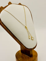 Load image into Gallery viewer, Lucky White Clover Drop Necklace