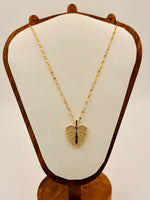 Load image into Gallery viewer, Angel Wings Spark Necklace