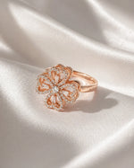 Load image into Gallery viewer, Ruvique Flora Heart Ring