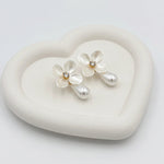 Load image into Gallery viewer, Pearl Drop Flower Stud Earrings