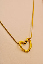 Load image into Gallery viewer, Eternal Love Knot Necklace