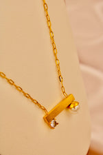Load image into Gallery viewer, Pearl Bar Necklace
