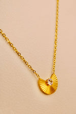 Load image into Gallery viewer, Celeste Shell Pendant Necklace