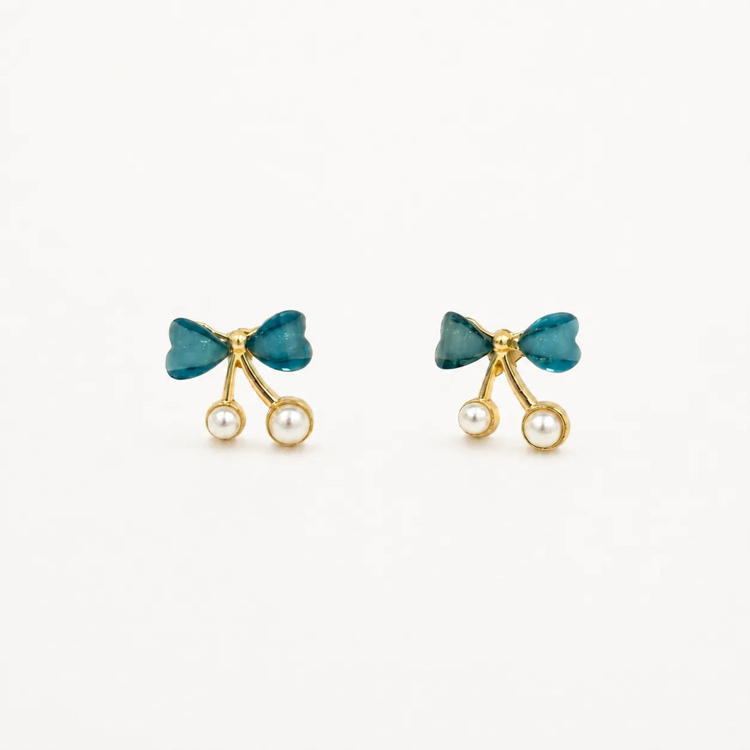 Ocean Bow Pearl Earrings