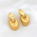 Load image into Gallery viewer, Golden Pebble Drop Earrings
