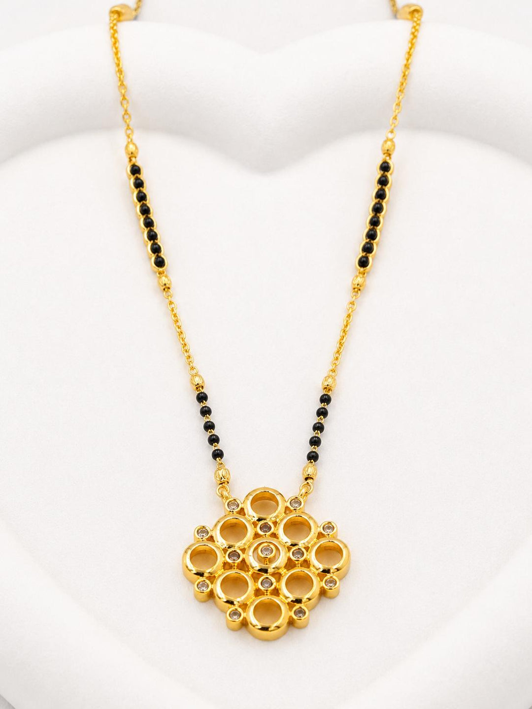 Golden Halo Cluster Mangalsutra