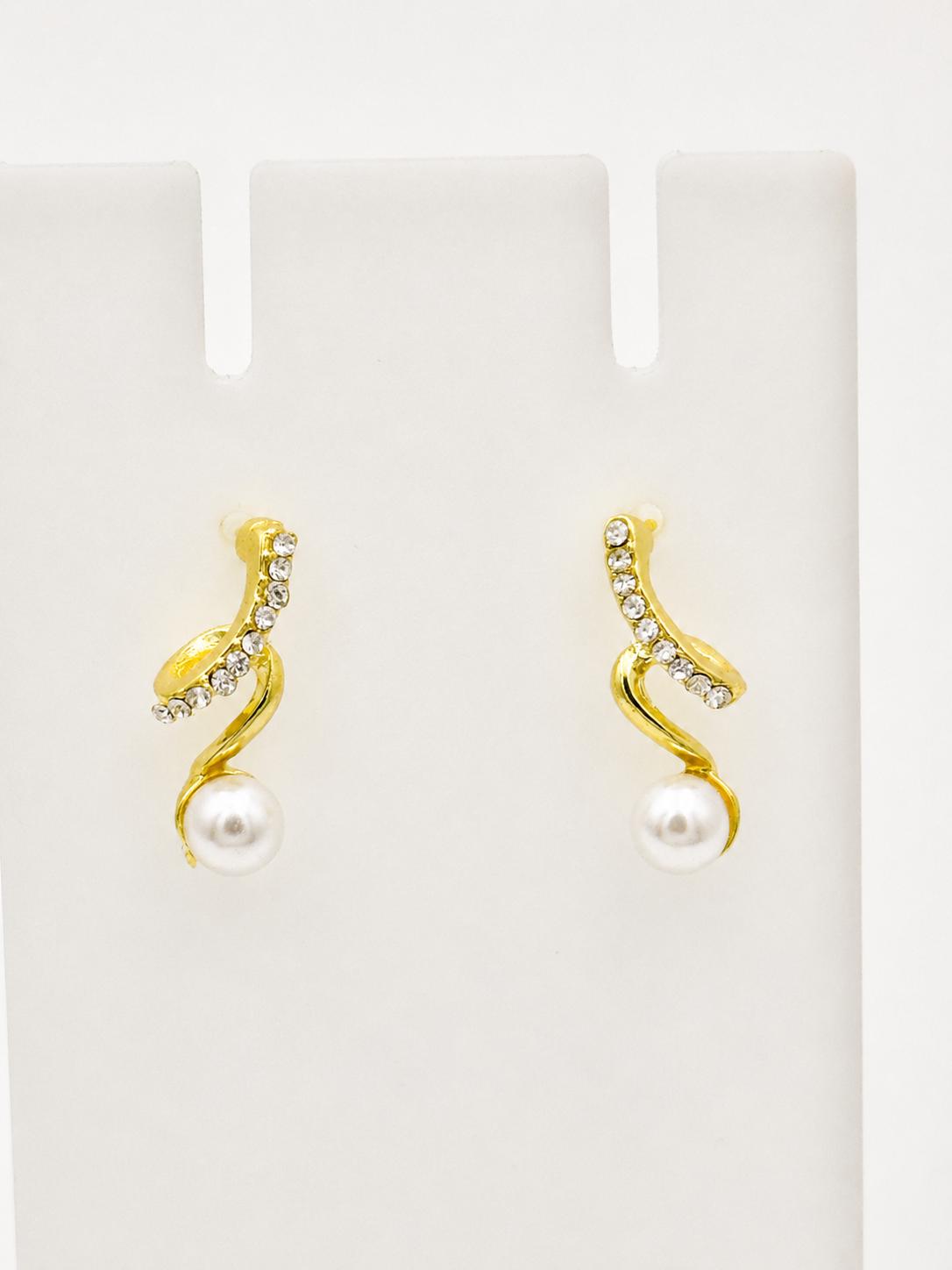 Ruvique pearl curve drop earrings