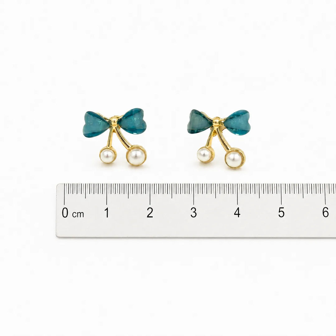 Ocean Bow Pearl Earrings