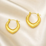 Load image into Gallery viewer, Aurum Sculpted Crescent Hoop Earrings
