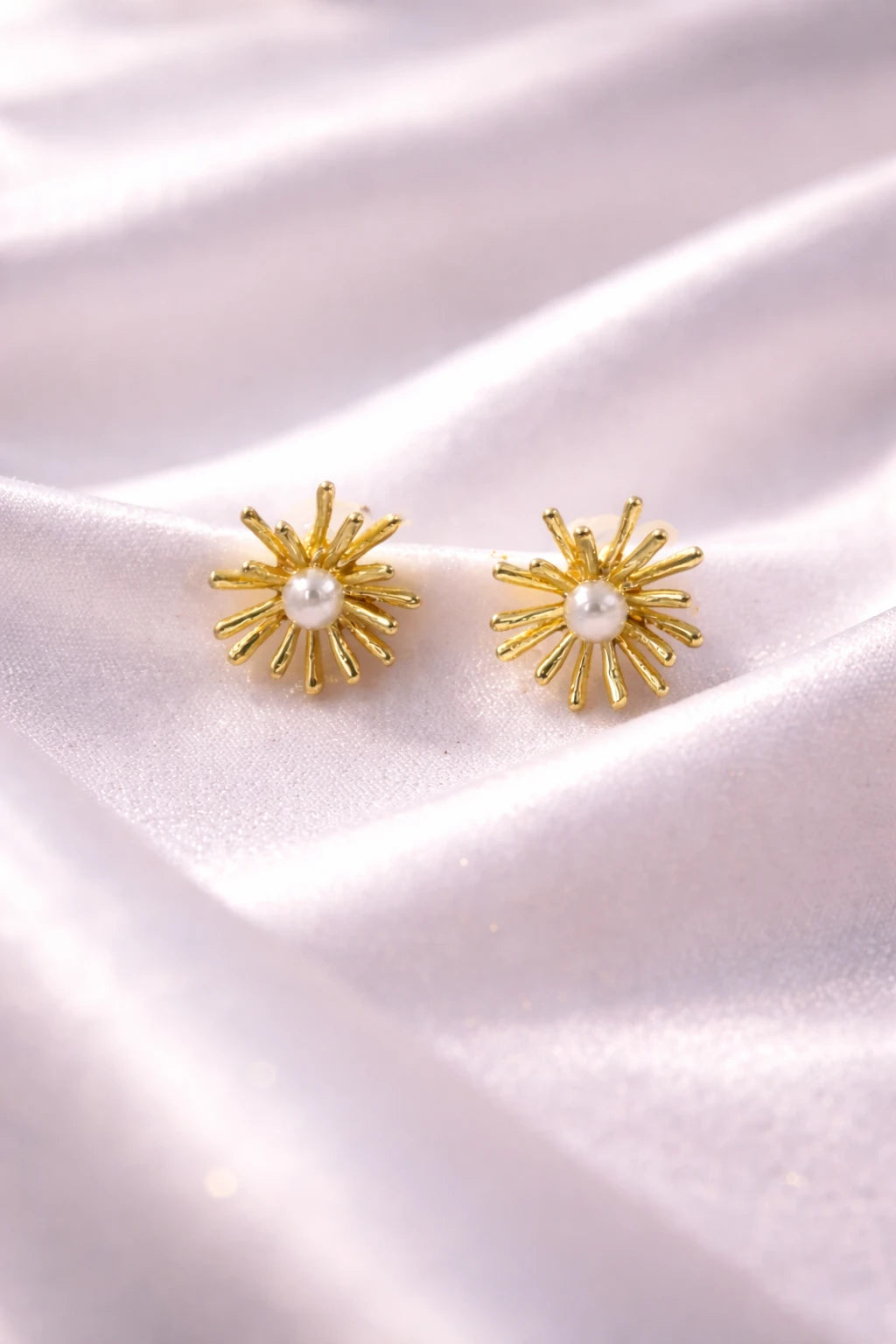 Astra Pearl Studs