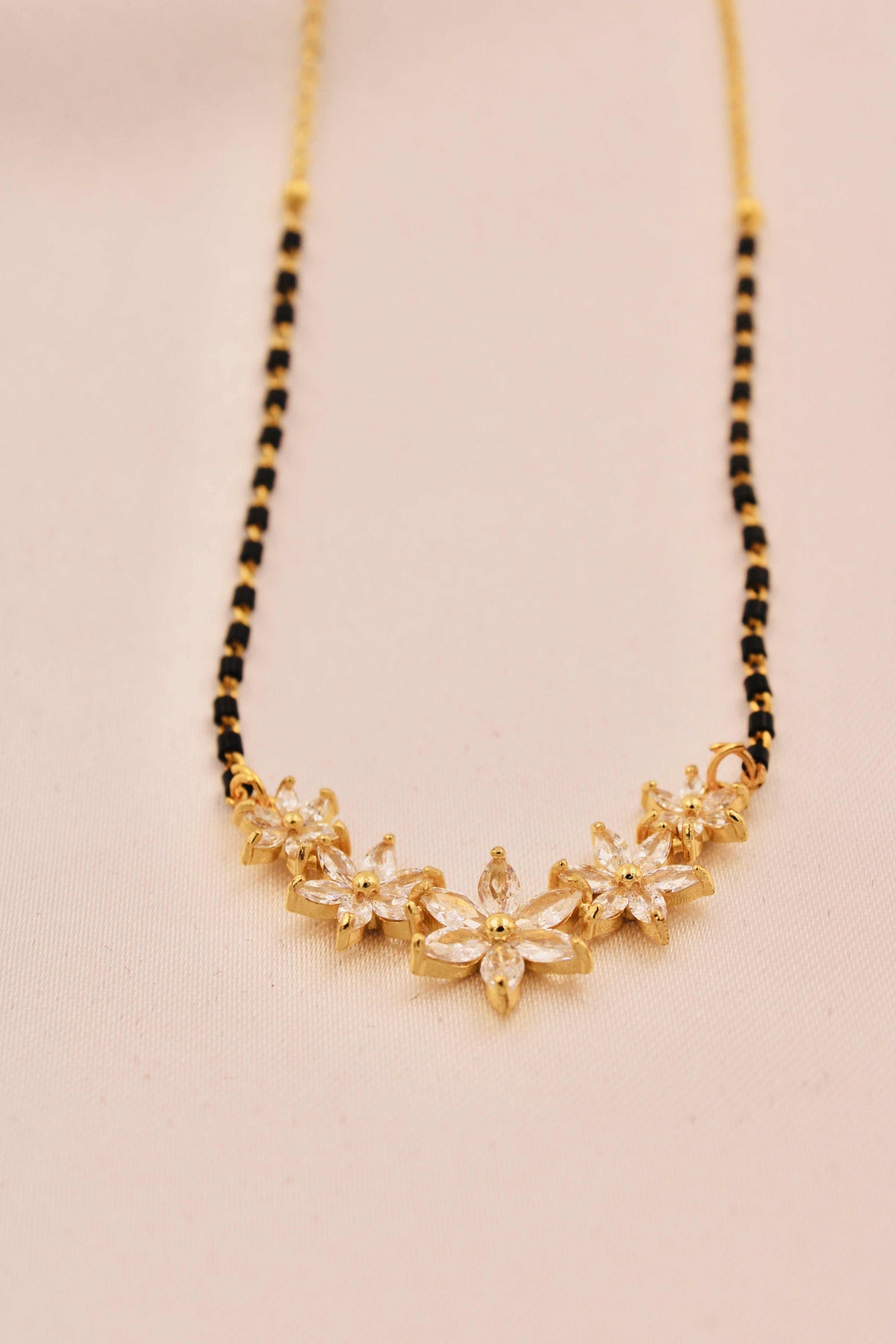 Ruvique floral spark mangalsutra