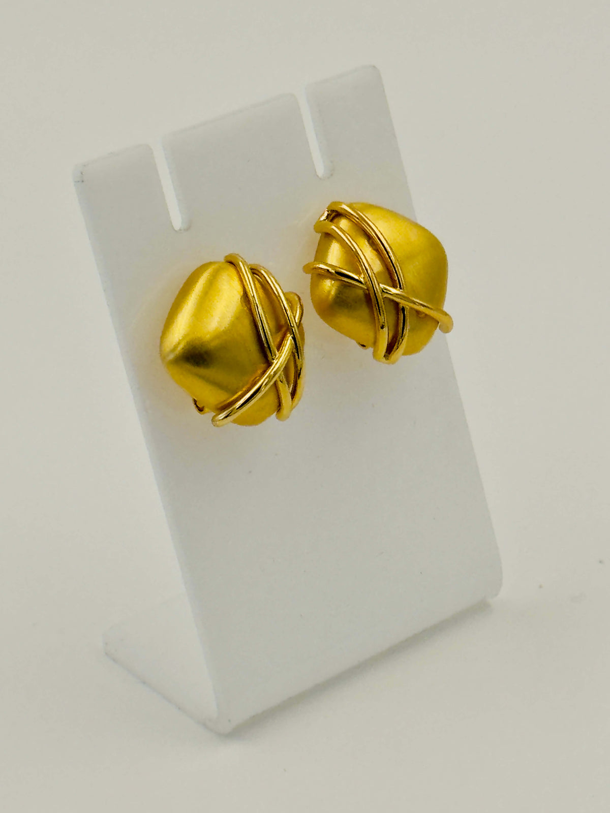 Ruvique golden orbit dome earings