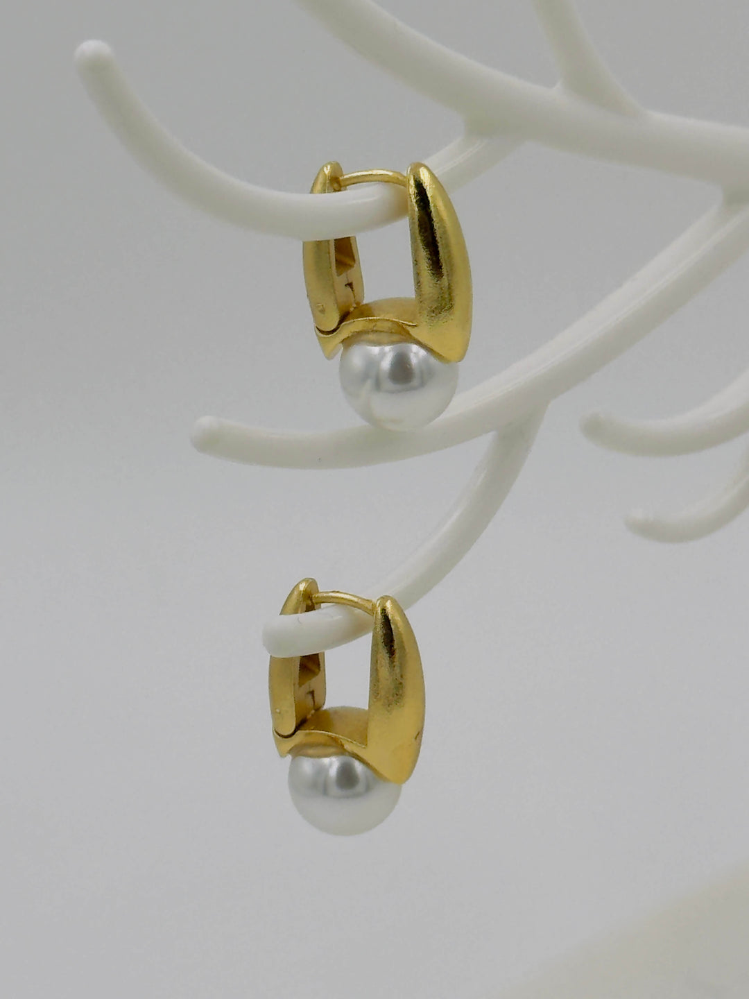 Celeste Pearl hoops