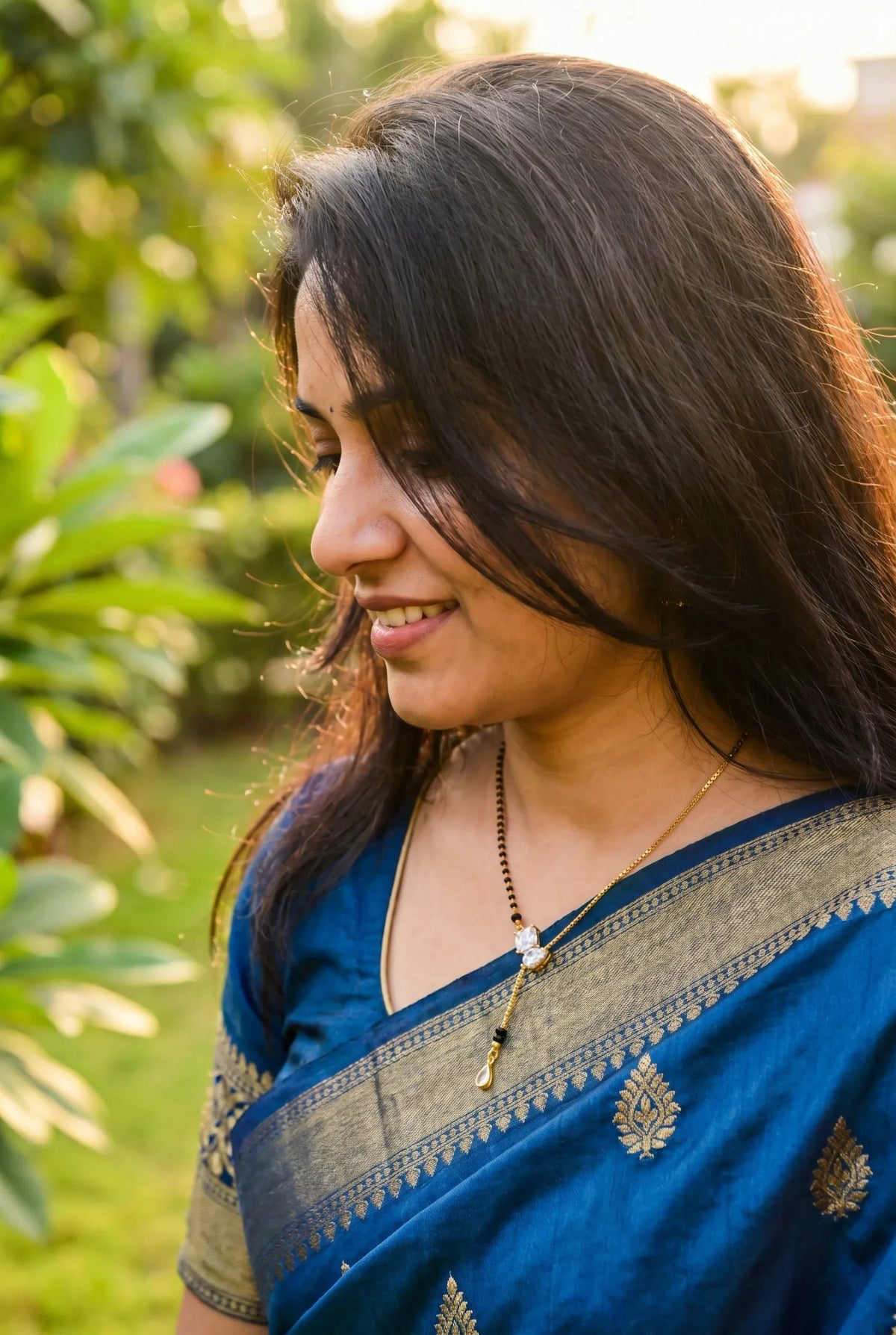 Crystal lariat mangalsutra