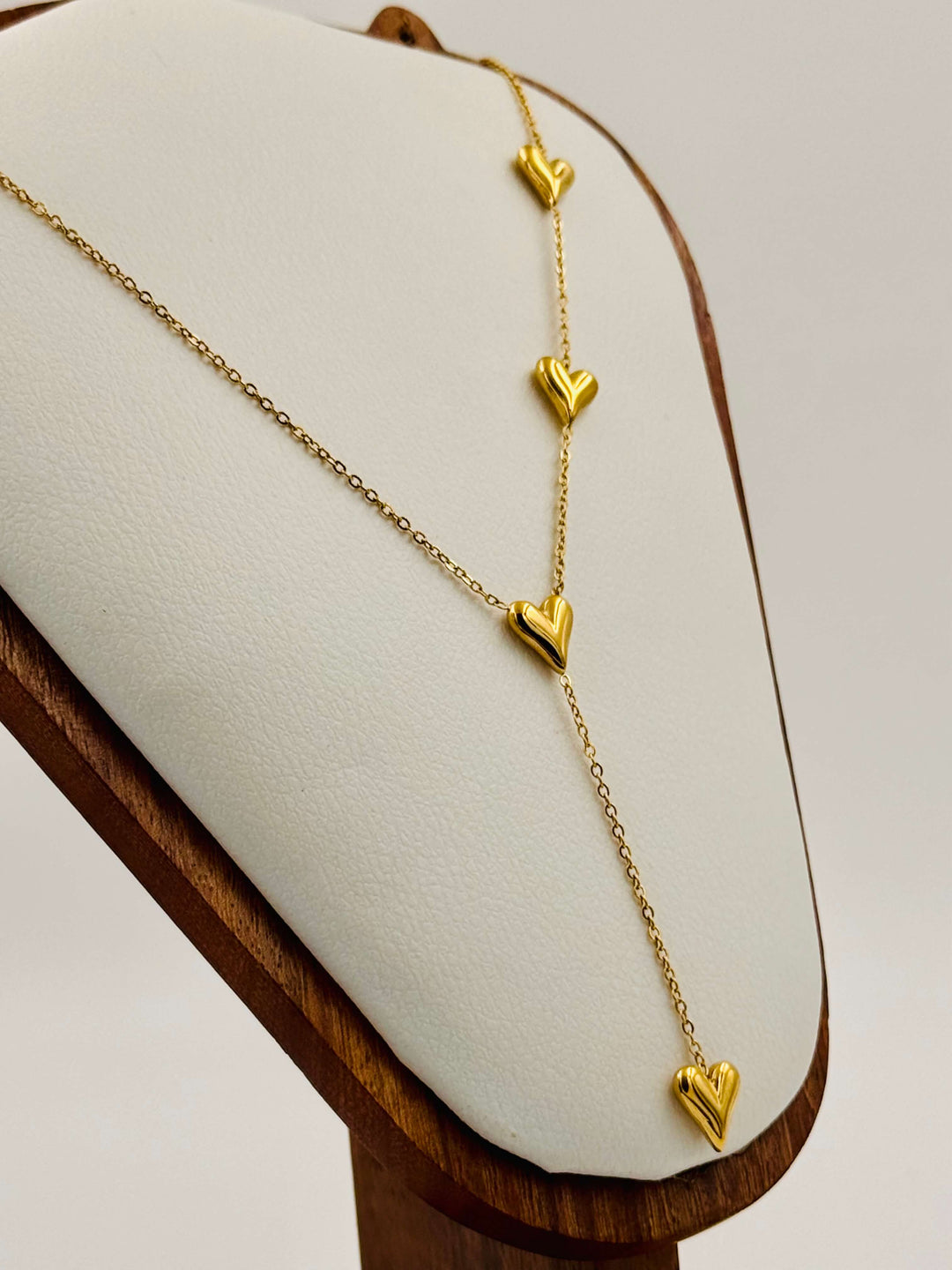 Falling Hearts Elegance Necklace