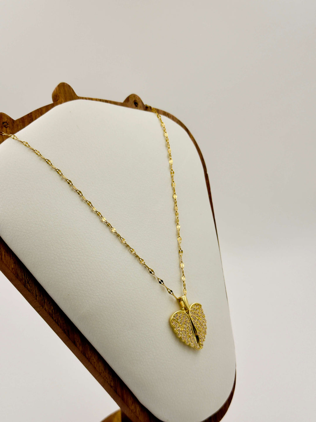 Angel Wings Spark Necklace
