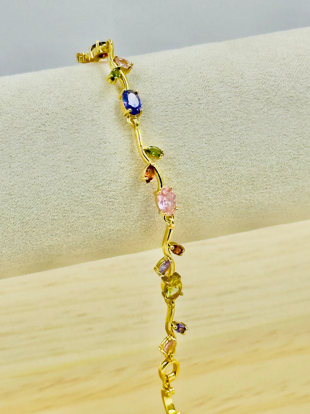 Pastel Multicolor Tulip Bracelet