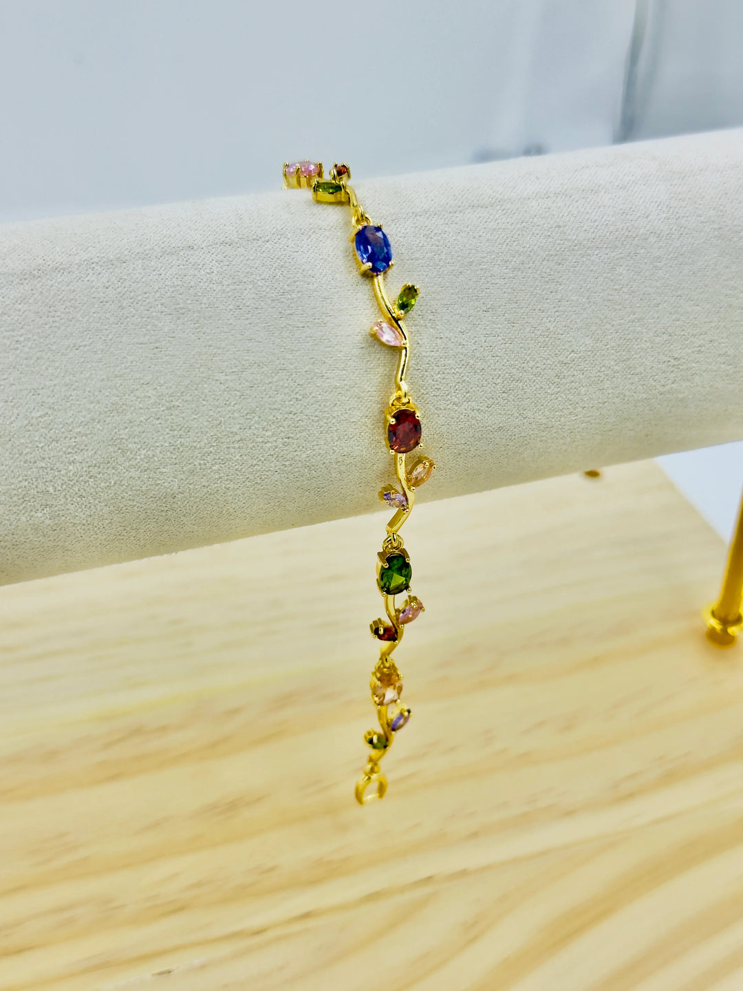 Pastel Multicolor Tulip Bracelet