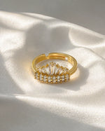 Load image into Gallery viewer, Ruvique Crystal Crown Ring
