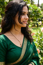 Load image into Gallery viewer, Crystal Lariat Mangalsutra
