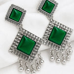 Load image into Gallery viewer, Emerald Filigree Square Jhumka Earrings
