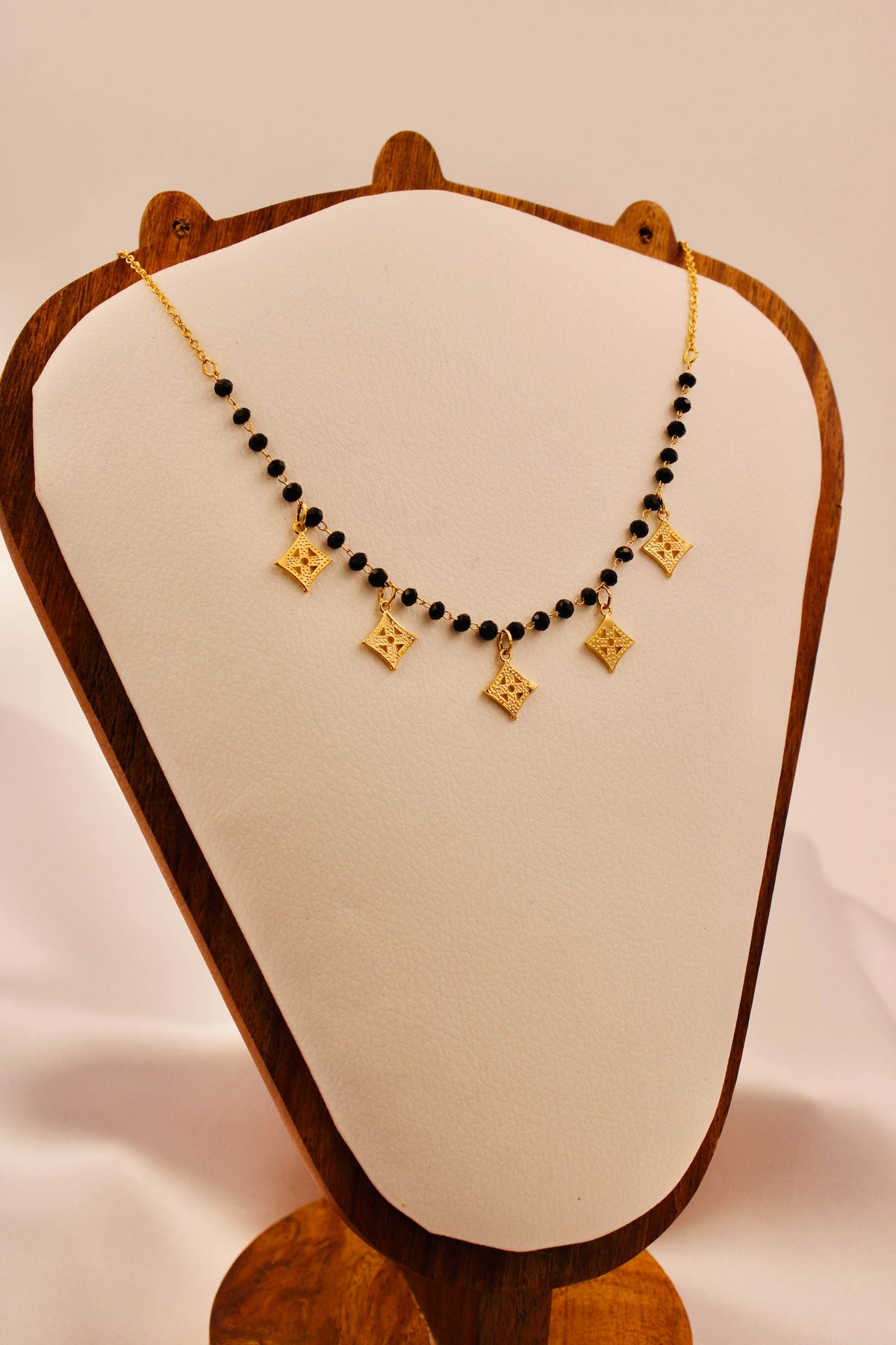 Classic diamond drops mangalsutra choker
