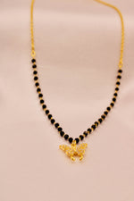 Load image into Gallery viewer, Graceful Wings Mangalsutra Choker
