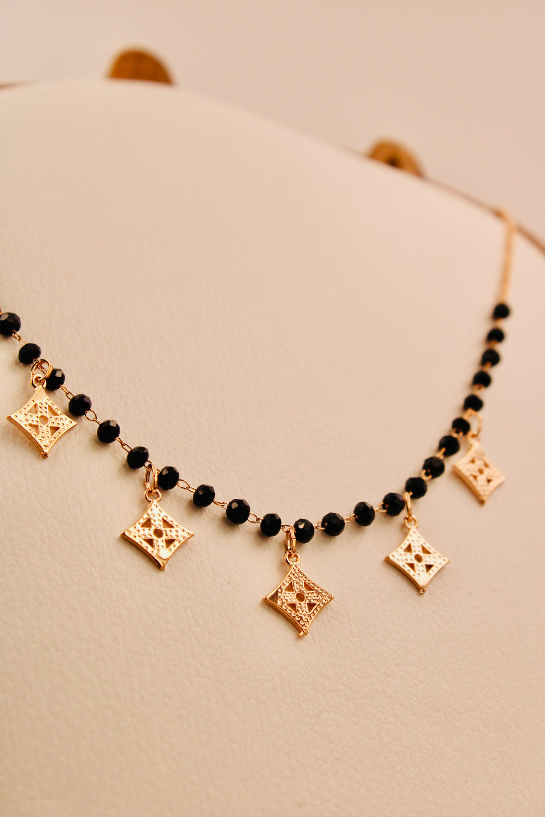 Rose Gold Classic Diamond Drops Mangalsutra Choker