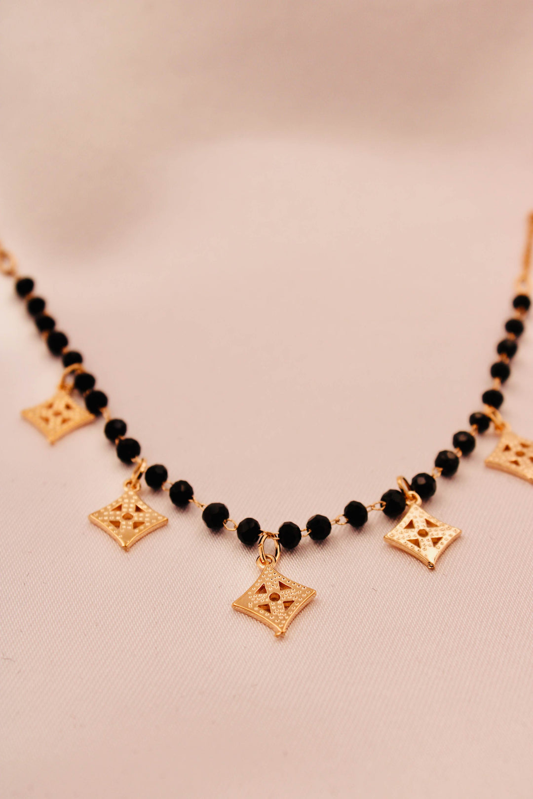 Rose Gold Classic Diamond Drops Mangalsutra Choker
