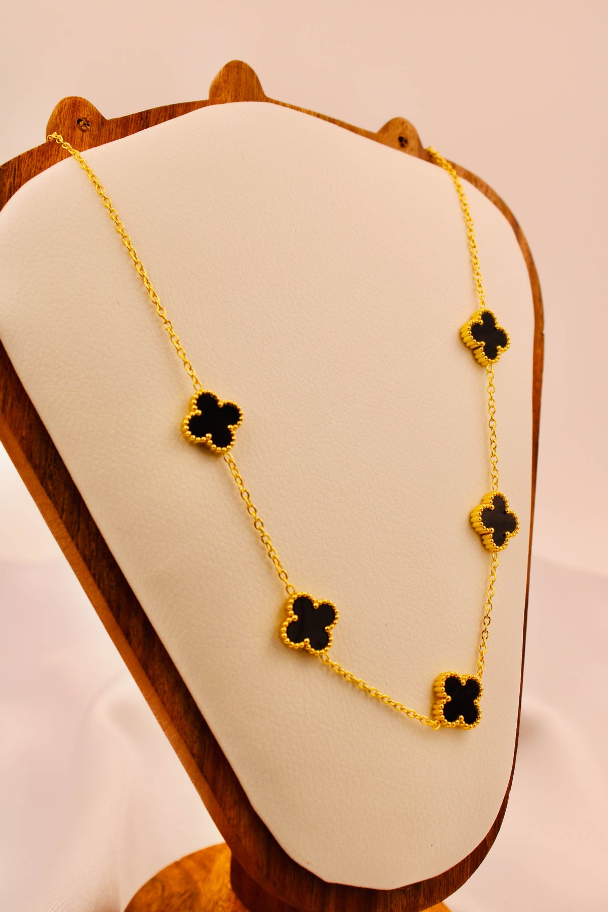 Black clover luxe necklace