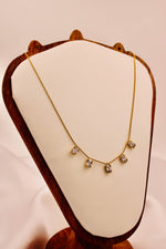 Load image into Gallery viewer, Diamond Glow Chain Necklace
