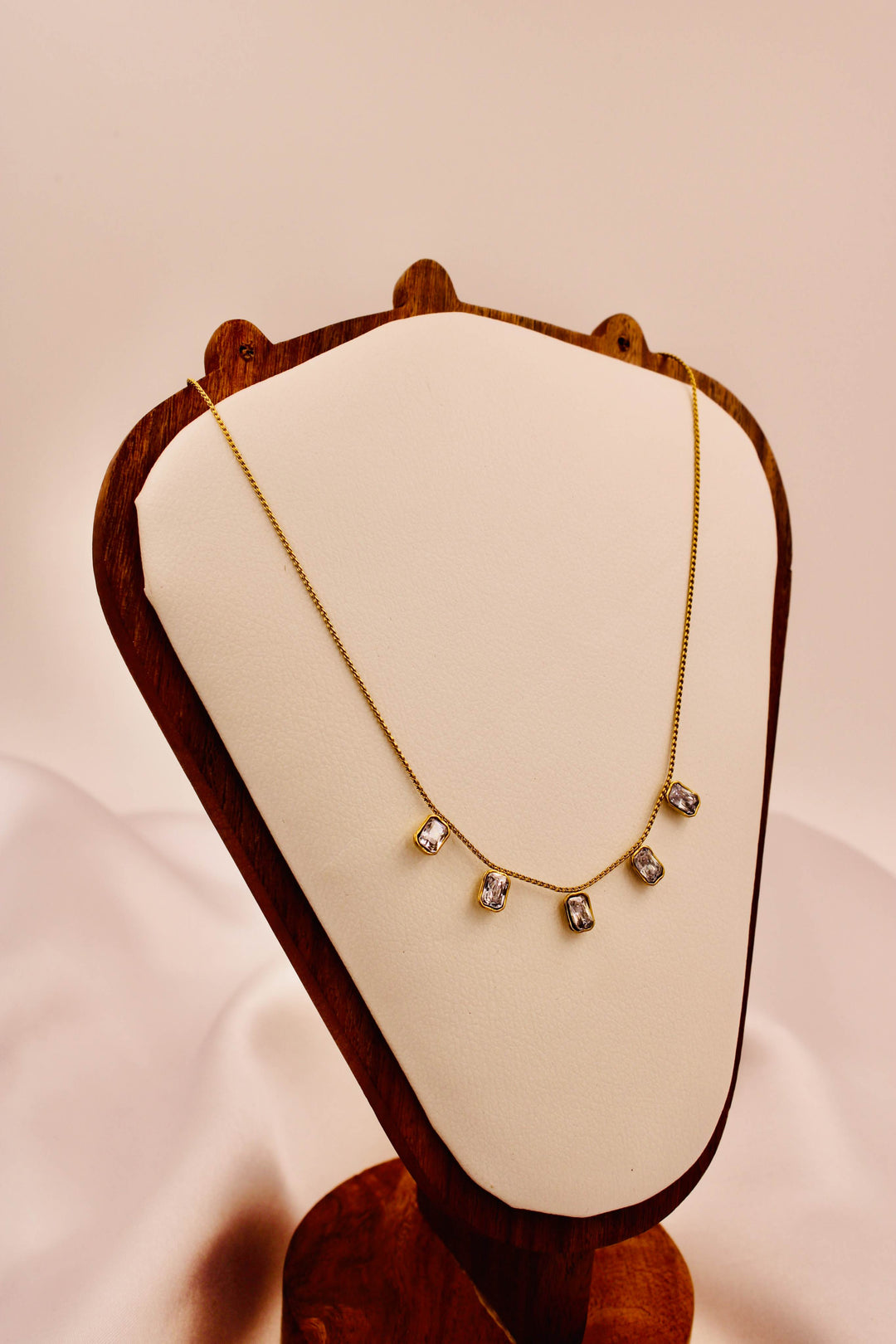 Diamond Glow Chain Necklace