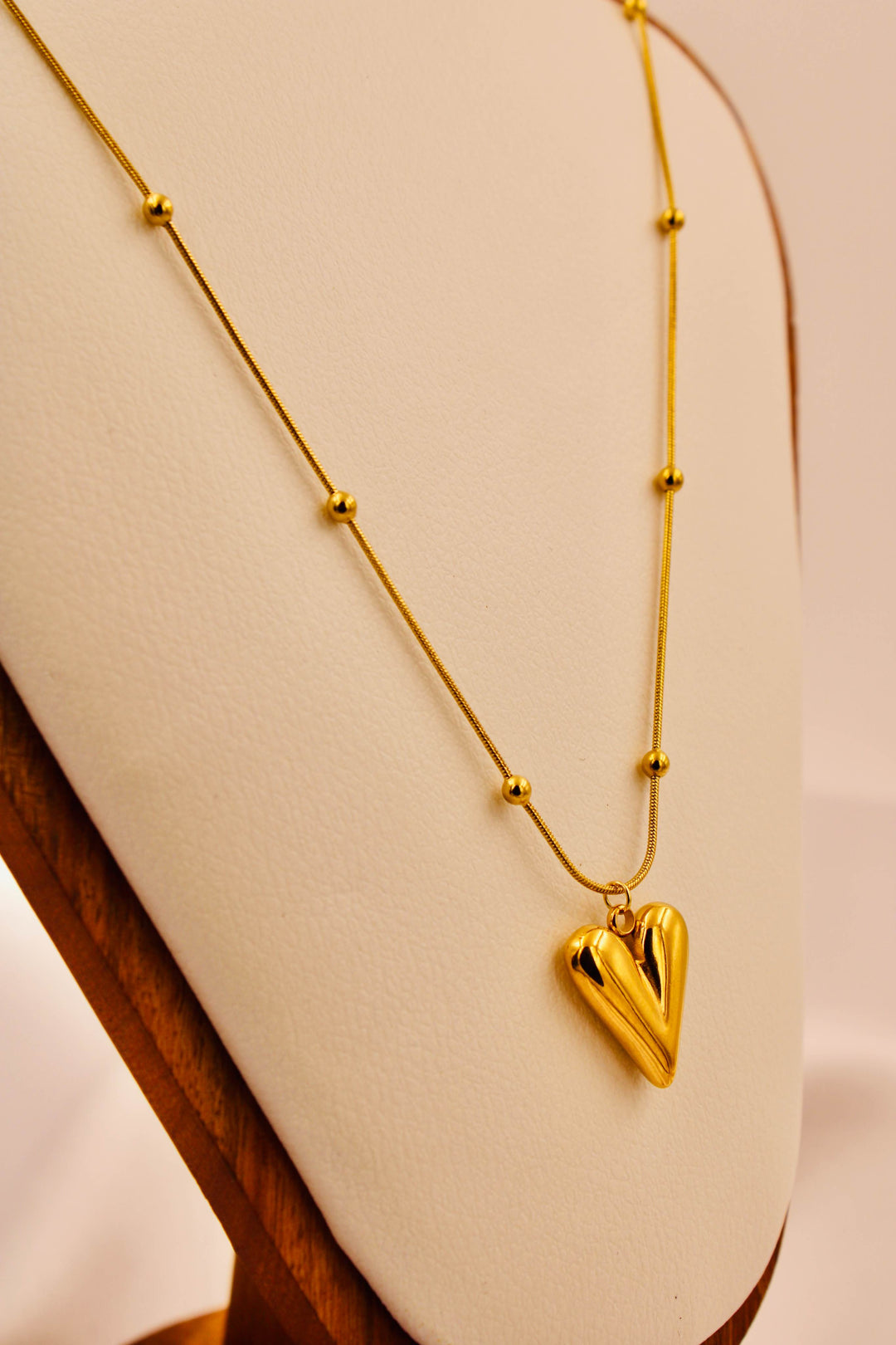 Amora Luxe Heart Necklace