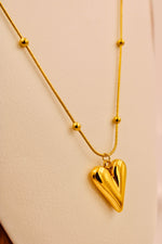 Load image into Gallery viewer, Amora Luxe Heart Necklace
