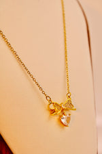Load image into Gallery viewer, Ruvique Love Bow Necklace
