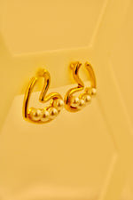 Load image into Gallery viewer, Heartline Pearl Studs
