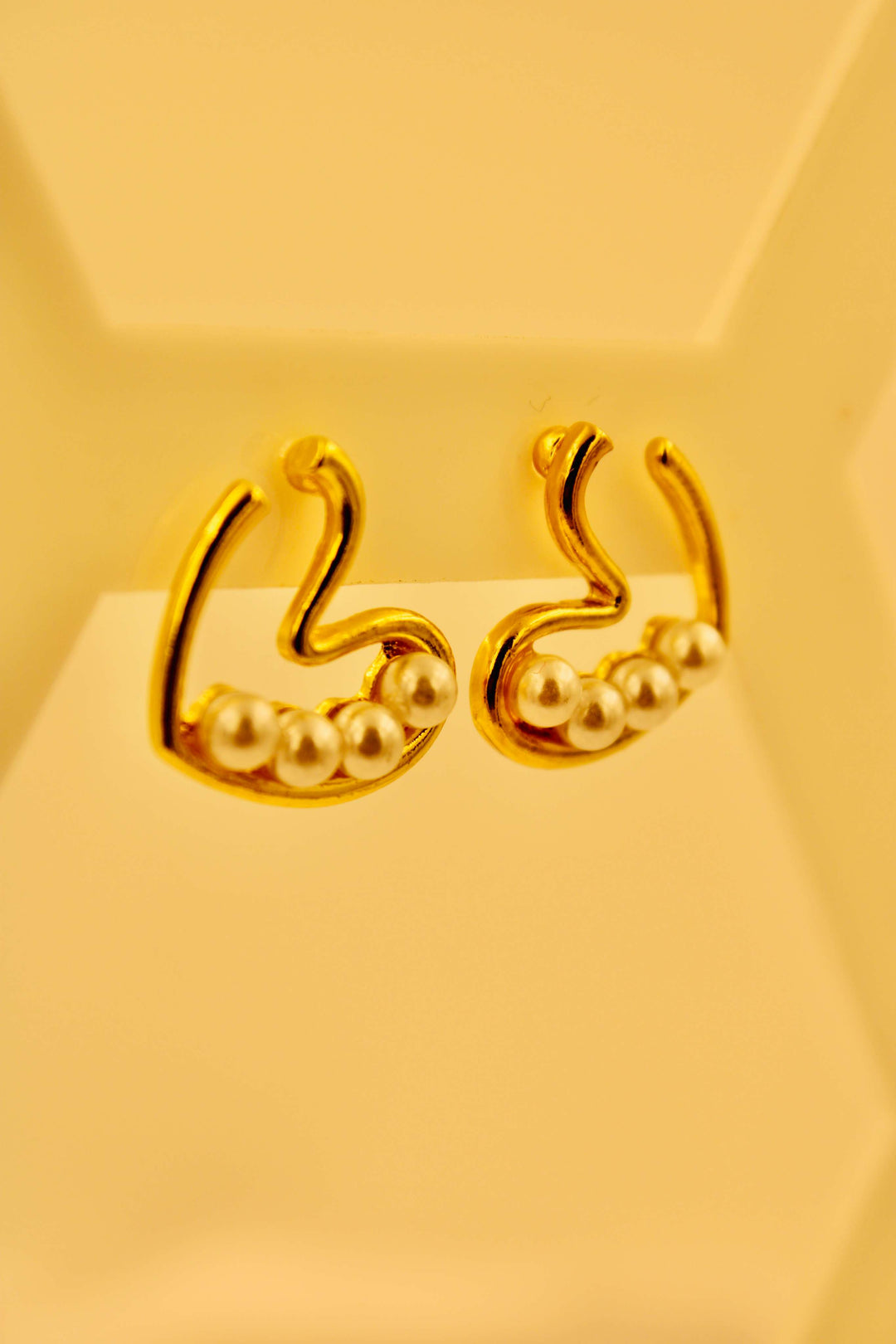 Heartline Pearl Studs