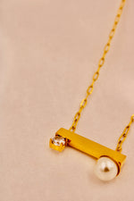 Load image into Gallery viewer, Pearl Bar Necklace
