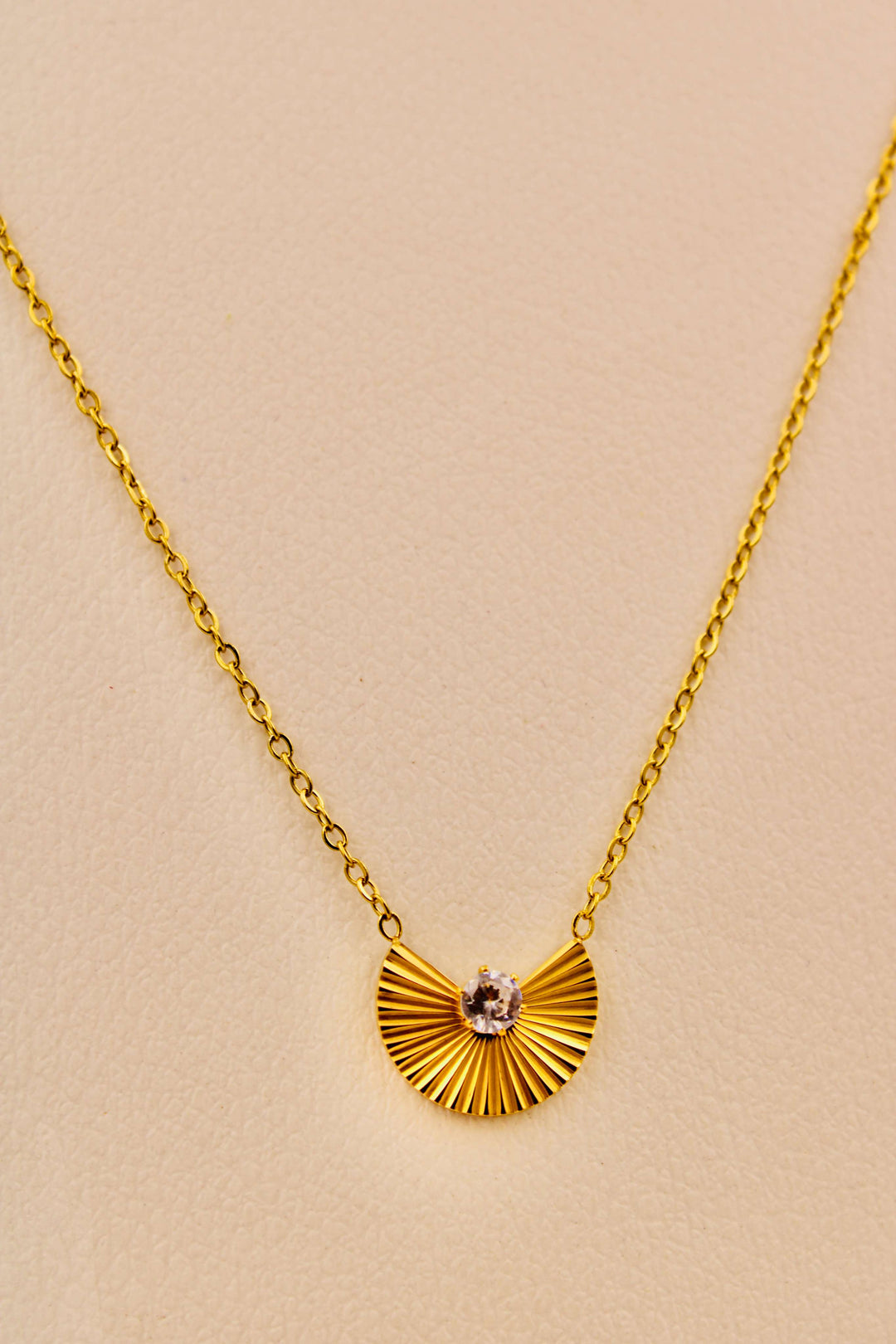 Celeste Shell Pendant Necklace