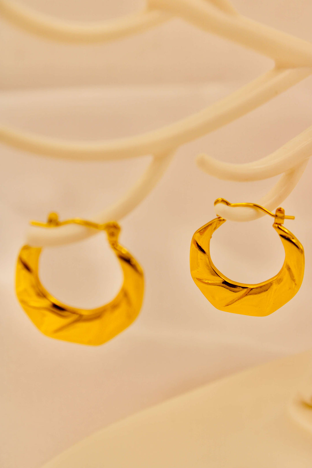 Aurum Twist Hoop Earrings