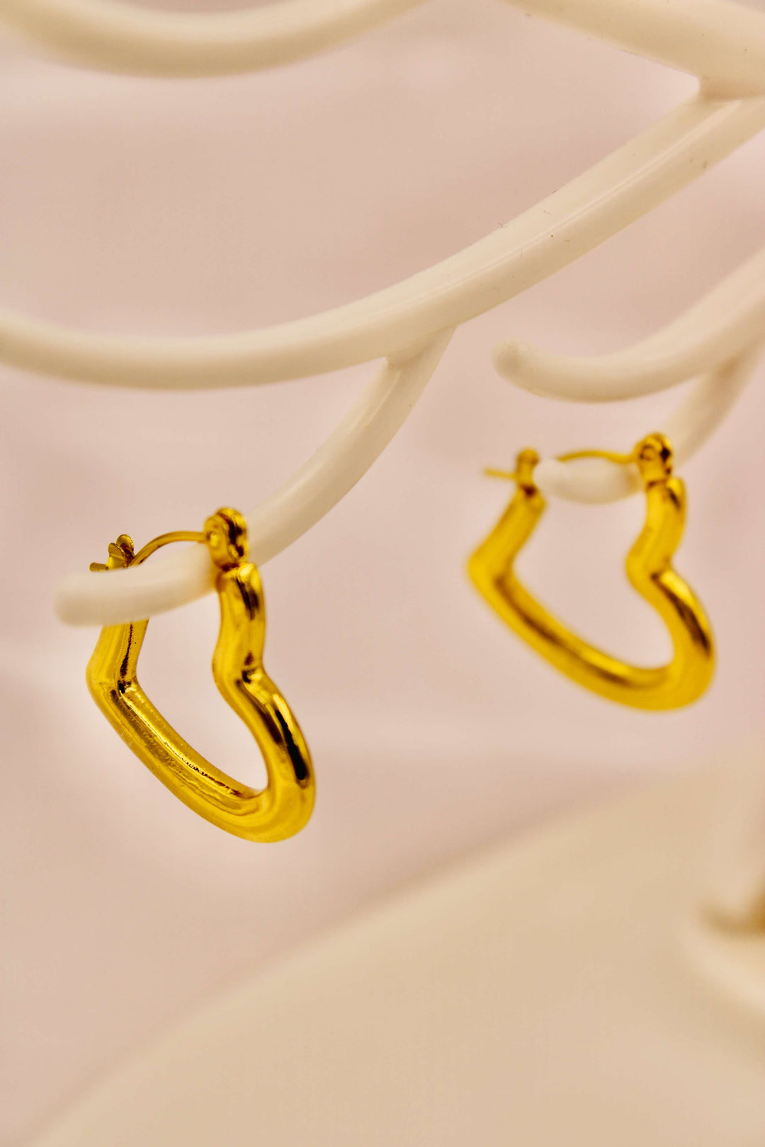 Sweetheart Gold Hoops