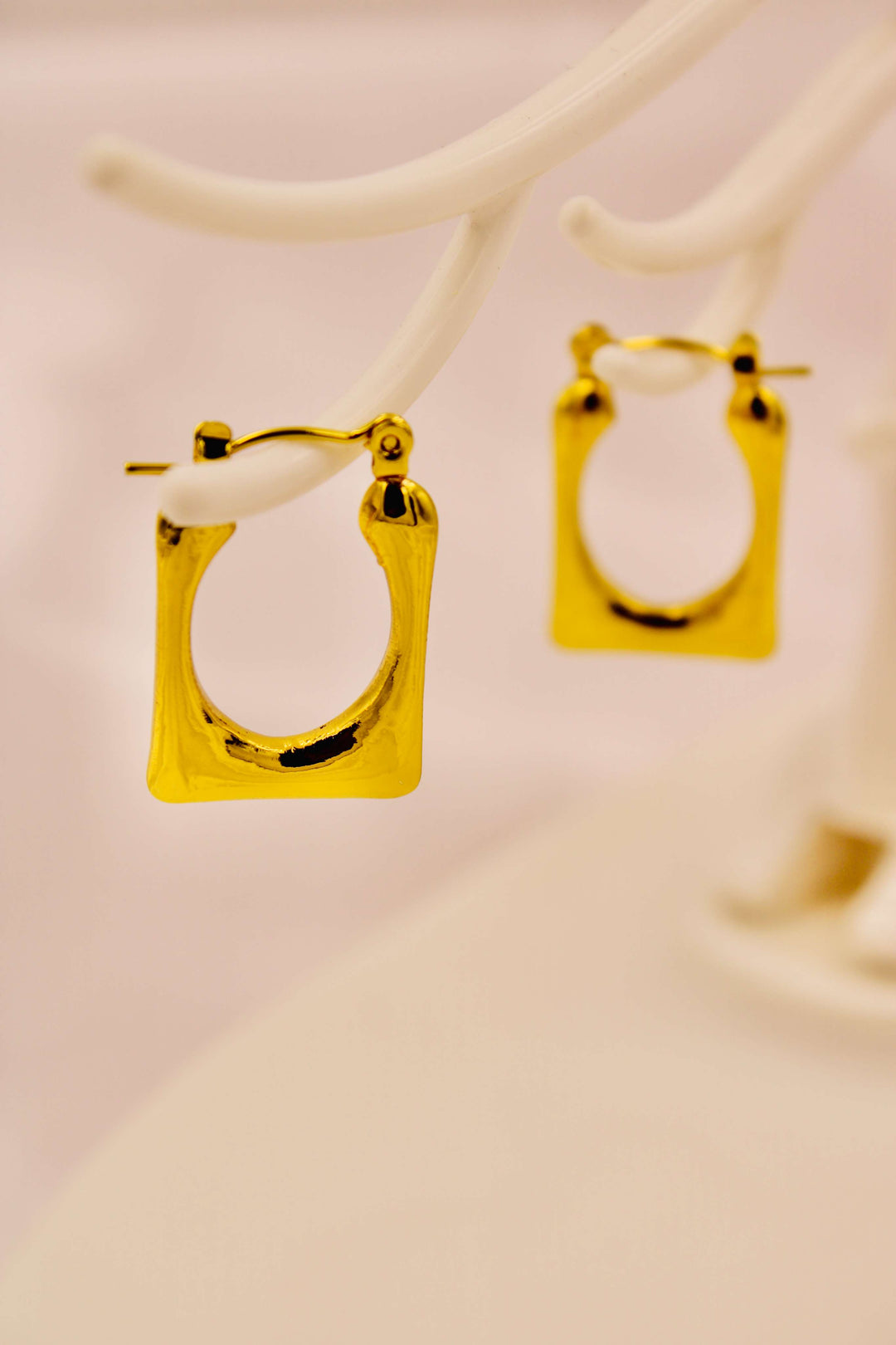 Forma Square Hoop Earrings