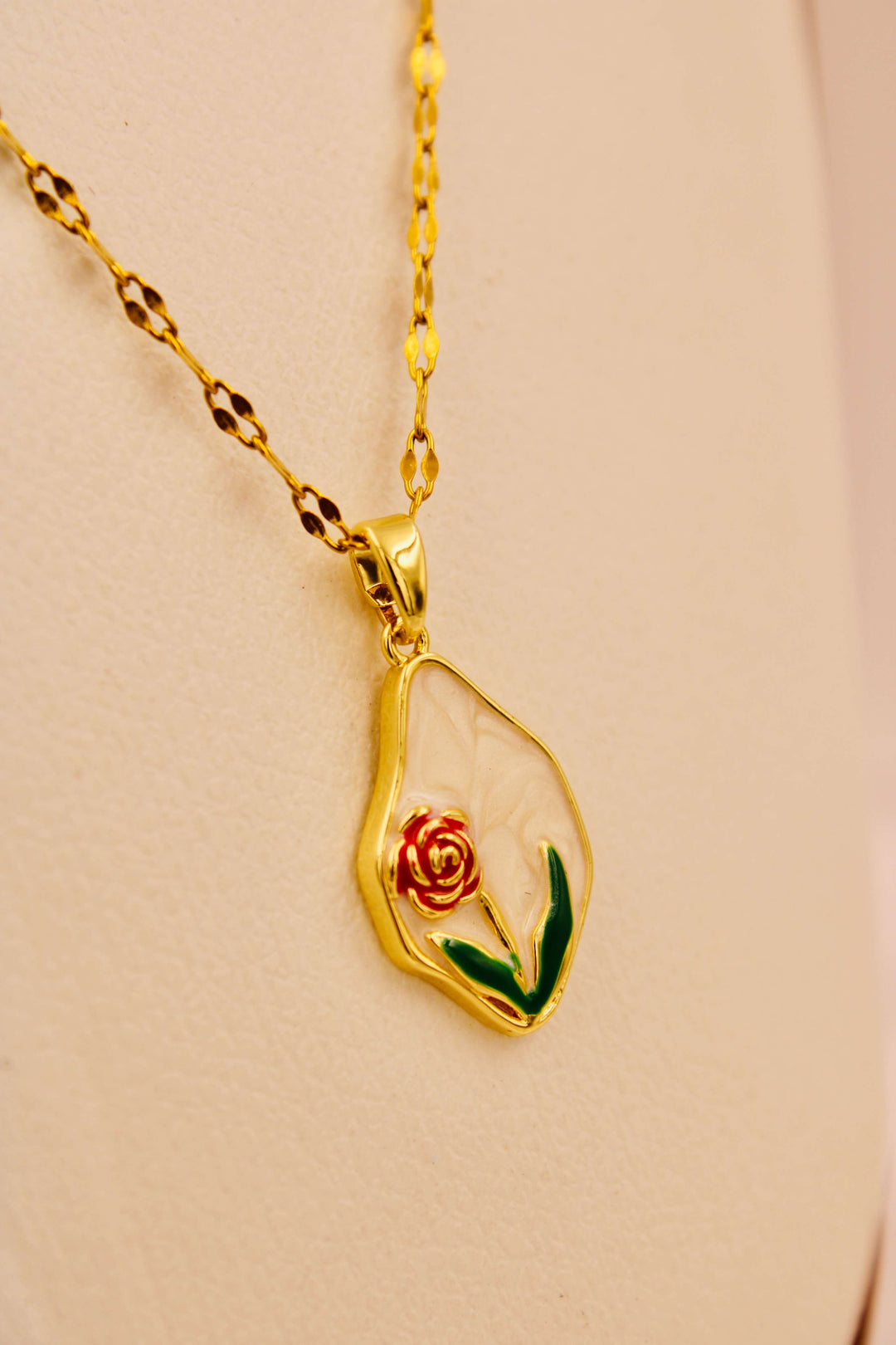 Eternal Rose Pendant Necklace