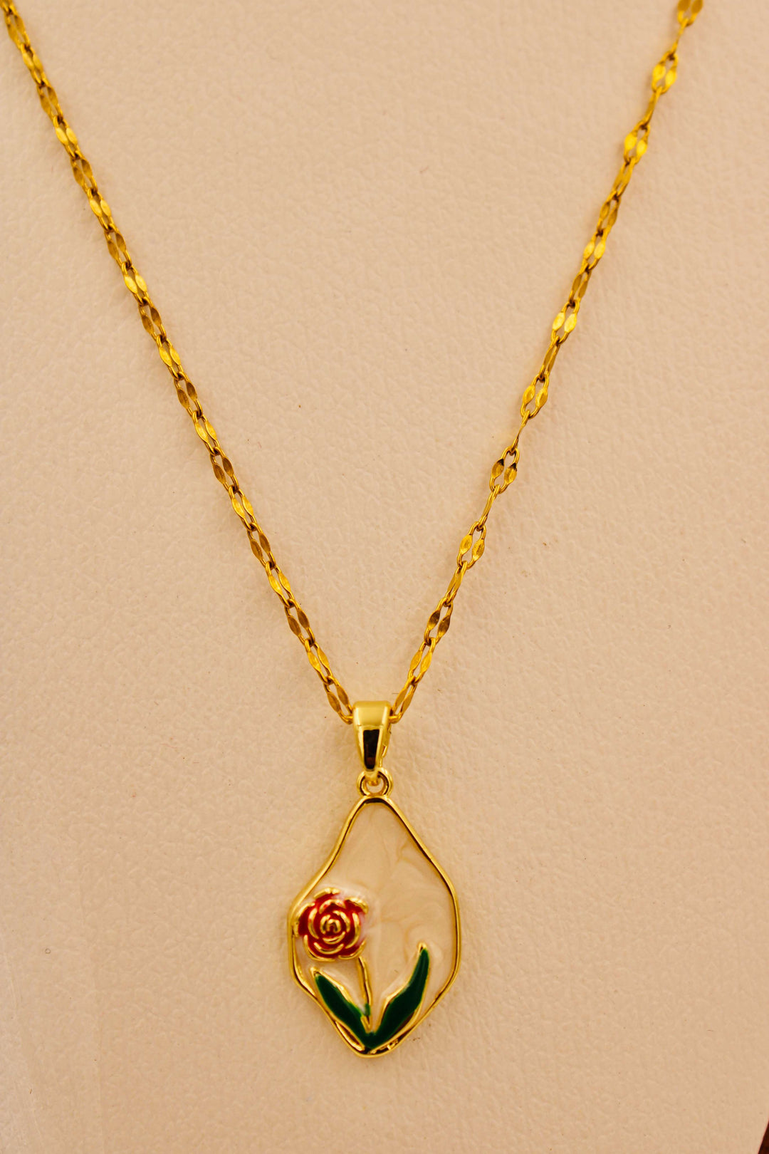 Eternal Rose Pendant Necklace