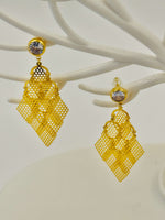 Load image into Gallery viewer, Luxe Petal Mesh Drops
