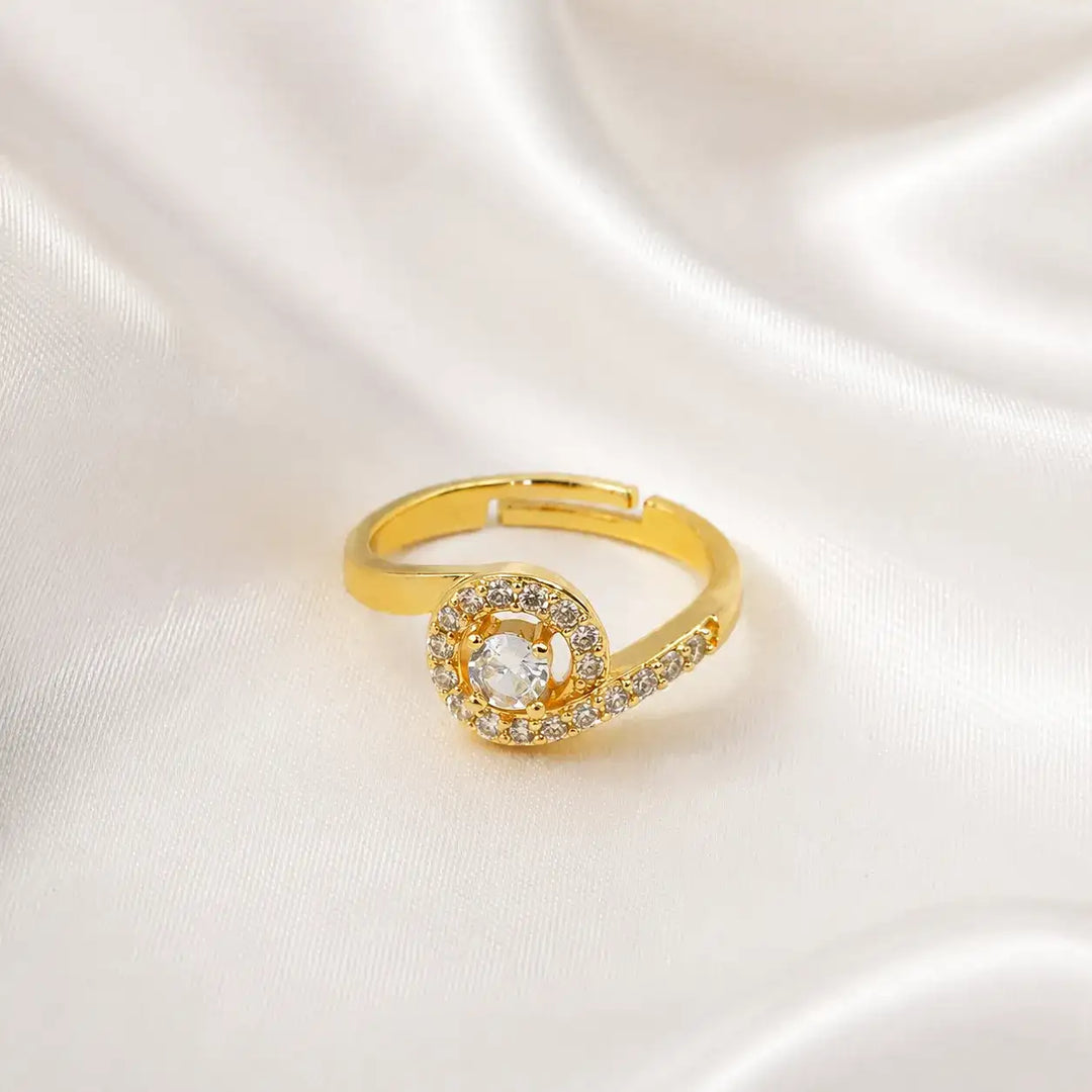 Solitaire Comet Ring